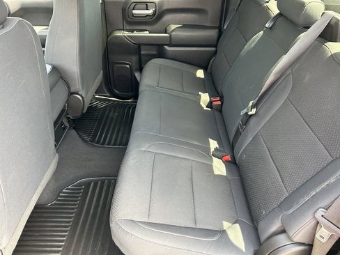 Used 2019 Chevrolet Silverado 1500 Custom Trail Boss AWD/4WD image 21
