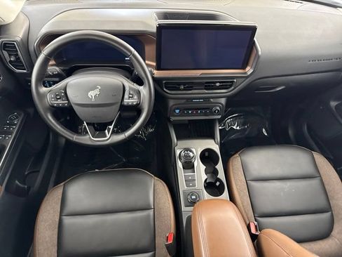Used 2025 Ford Bronco Sport Outer Banks w/ Outer Banks Tech Package+ AWD/4WD image 25