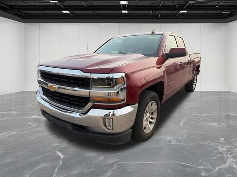 Used 2017 Chevrolet Silverado 1500 LT w/ All Star Edition AWD/4WD image 34