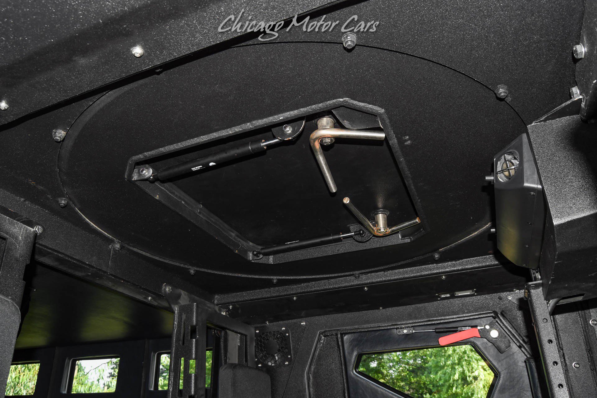 Used 2024 Ford F550 4x4 Regular Cab Super Duty image 21