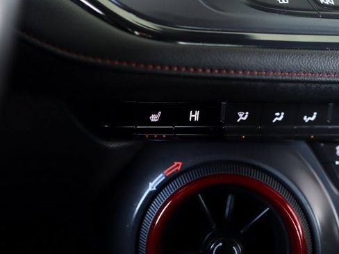 Used 2021 Chevrolet Blazer RS image 17