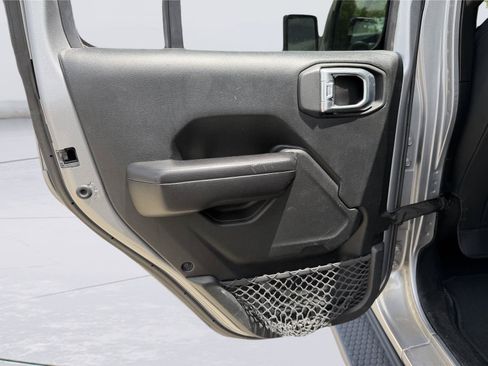 Used 2020 Jeep Wrangler Unlimited Sport S AWD/4WD image 16