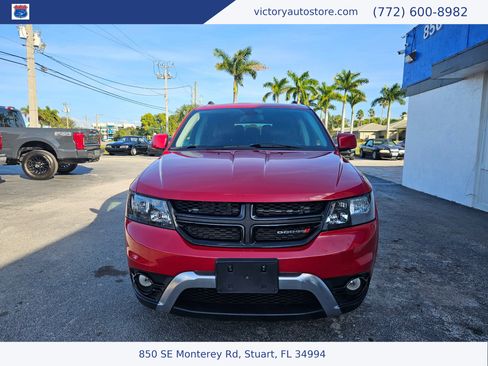 Used 2020 Dodge Journey Crossroad image 2