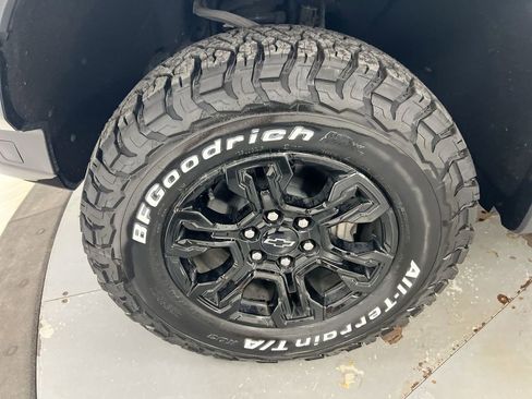 Used 2022 Chevrolet Silverado 1500 ZR2 AWD/4WD image 26
