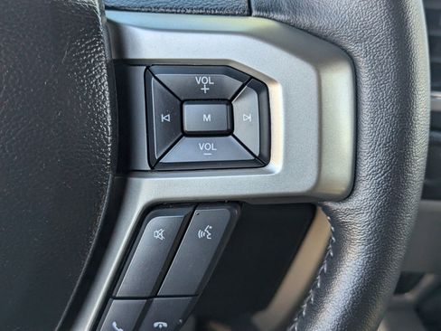 Used 2020 Ford F150 Lariat w/ FX4 Off-Road Package image 26