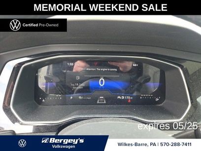 Used 2023 Volkswagen Jetta SE w/ Panoramic Sunroof Package