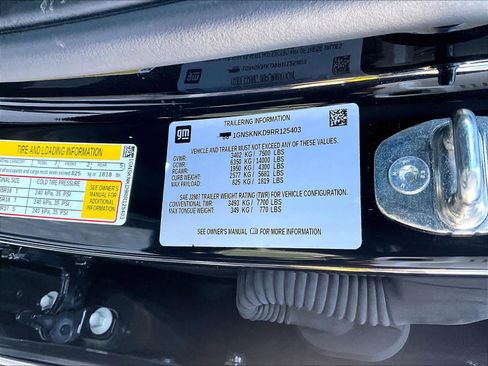 Used 2024 Chevrolet Tahoe LT image 35