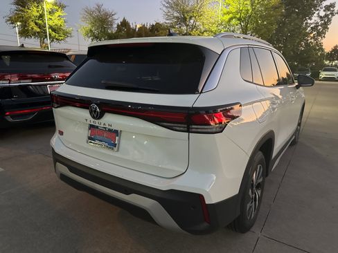 New 2025 Volkswagen Tiguan S image 4