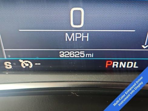 Used 2023 Chevrolet Equinox LS w/ LS Convenience Package image 17