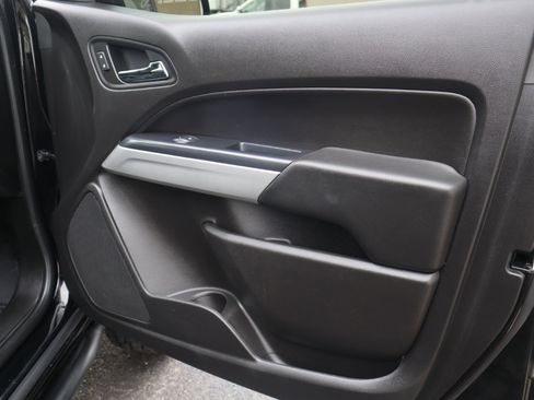 Used 2018 Chevrolet Colorado ZR2 w/ ZR2 Midnight Special Edition image 44