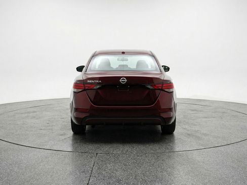 Used 2025 Nissan Sentra SV image 7