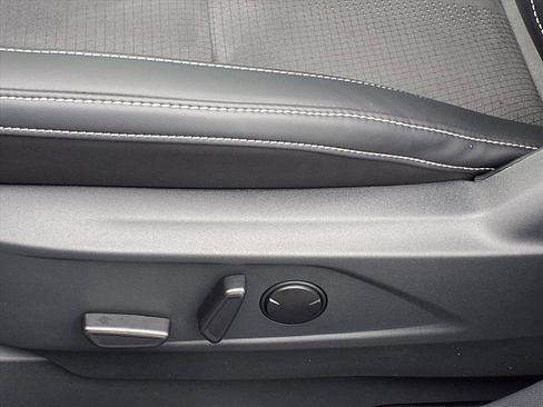 Used 2025 Ford Mustang Mach-E GT image 4