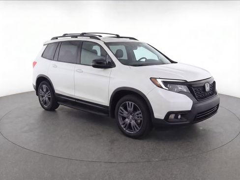 Used 2021 Honda Passport EX-L image 2