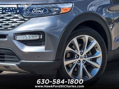 Certified 2021 Ford Explorer Platinum w/ Equipment Group 601A AWD/4WD image 3