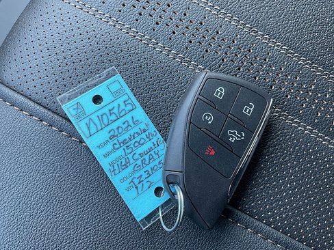 New 2026 Chevrolet Silverado 1500 High Country w/ High Country Premium Package image 32