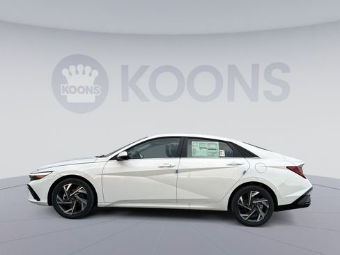 New 2026 Hyundai Elantra Limited w/ Cargo Package image 2