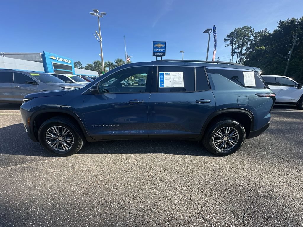 Used 2026 Chevrolet Traverse LT FWD image 13