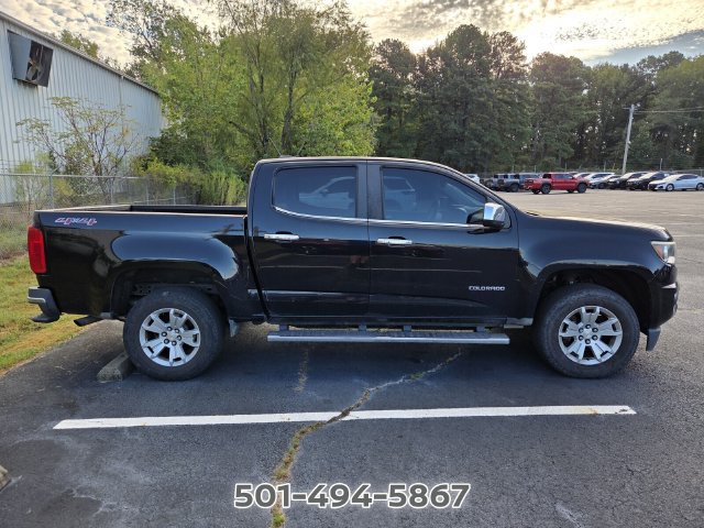 Used 2017 Chevrolet Colorado LT w/ Luxury Package, Chrome AWD/4WD image 4