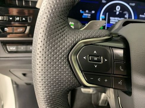 Used 2026 Lexus TX 500h AWD w/ Technology Package image 22