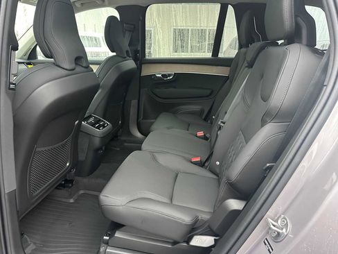 New 2026 Volvo XC90 B5 Core w/ Protection Package Premier image 15
