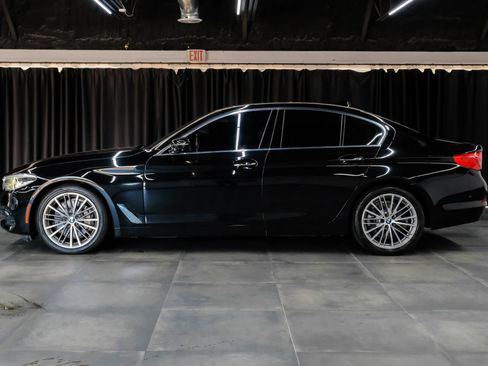 Used 2017 BMW 530i w/ Premium Package RWD image 16