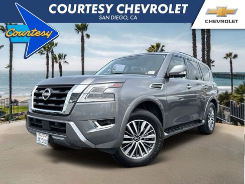 Used 2024 Nissan Armada SL w/ Captain's Chairs Package RWD image 1