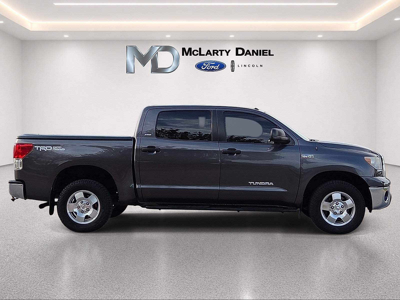 Used 2012 Toyota Tundra 4x4 CrewMax w/ TRD Off-Road Pkg image 6
