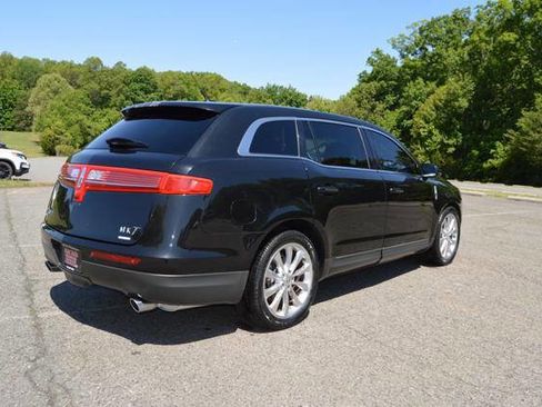 Used 2012 Lincoln MKT AWD image 9