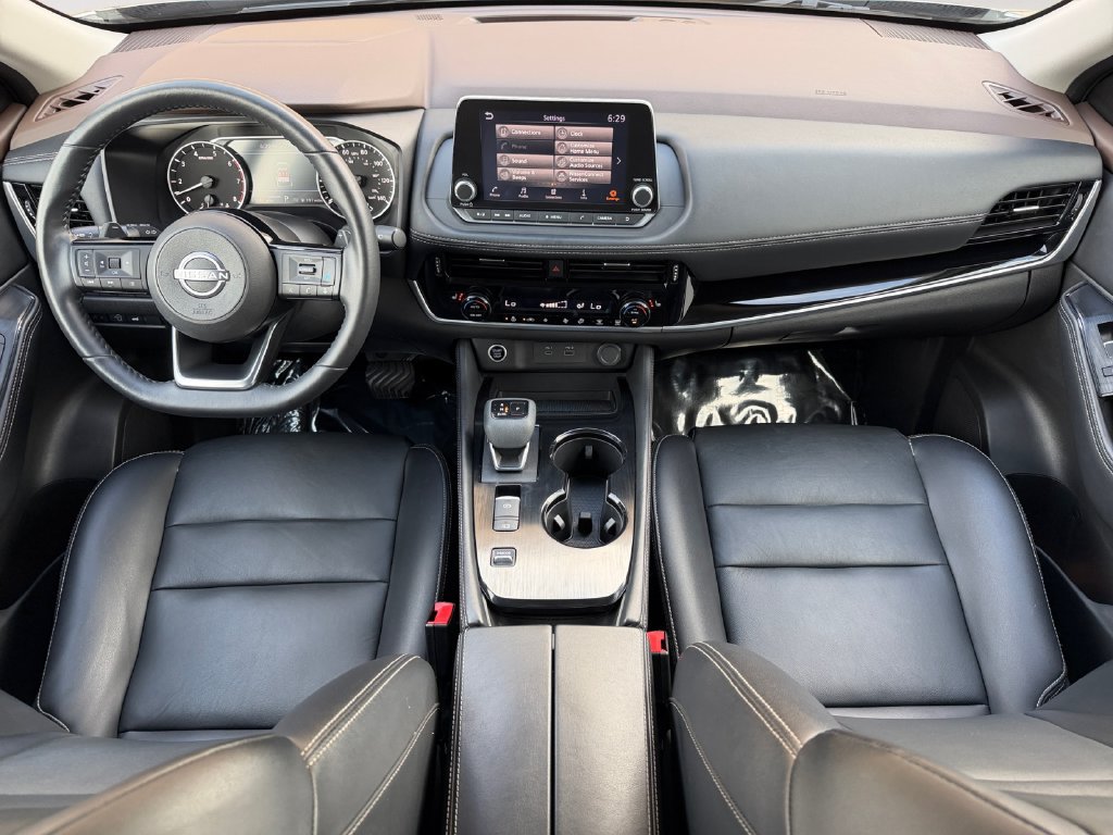 Used 2023 Nissan Rogue SL FWD image 16