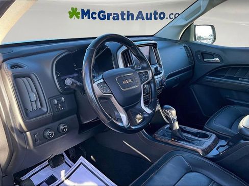 Used 2022 GMC Canyon Denali image 18