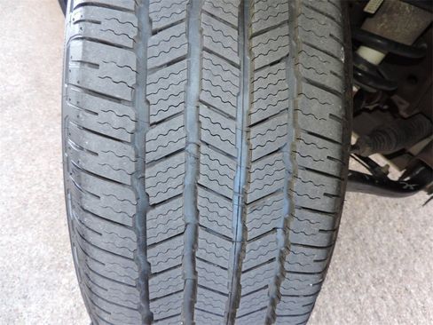 Used 2021 GMC Sierra 1500 Elevation w/ X31 Off-Road Package image 14