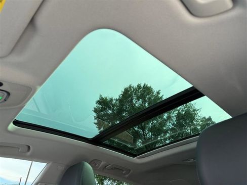 Used 2023 Audi Q8 Premium Plus w/ Premium Plus Package image 19