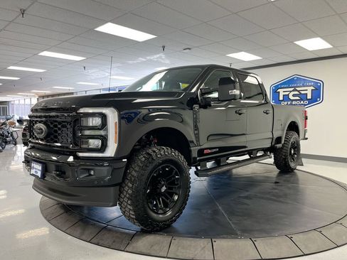 New 2025 Ford F250 Lariat w/ Lariat Ultimate Package image 4