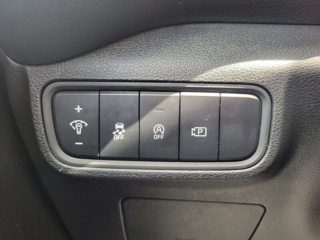 Used 2025 Kia Soul EX FWD image 16
