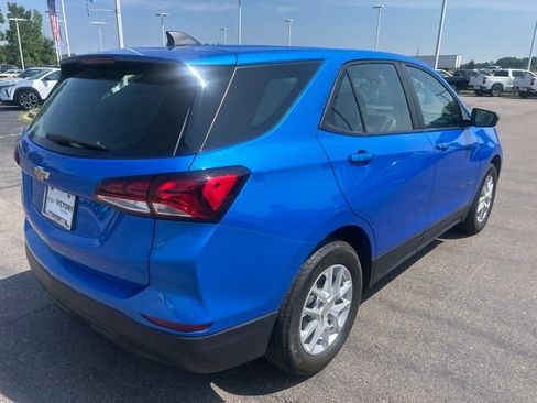Used 2024 Chevrolet Equinox LS FWD image 5