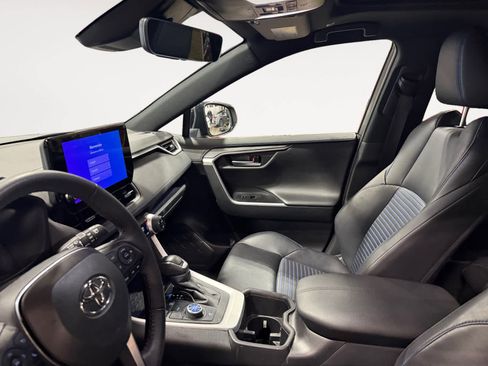Used 2024 Toyota RAV4 XSE w/ Weather Package AWD/4WD image 10