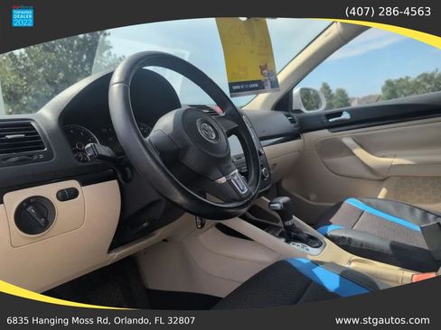 Used 2010 Volkswagen Jetta SE FWD image 13