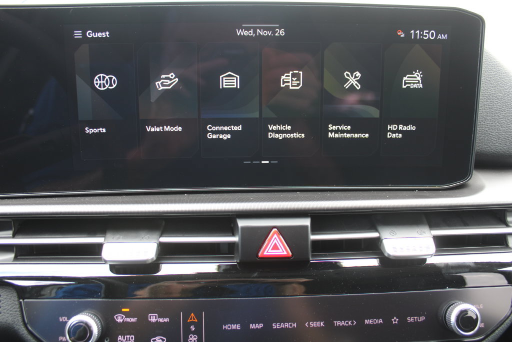 New 2026 Kia Sportage SX FWD image 47
