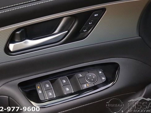 New 2025 Nissan Murano SL w/ Cargo Package image 11