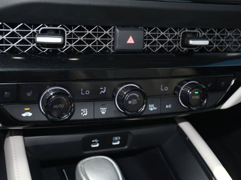 Used 2024 Honda Accord Touring image 16