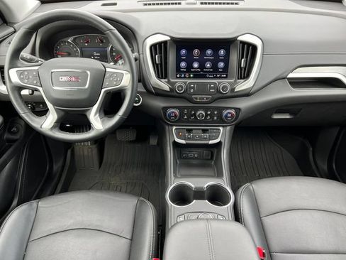 Used 2024 GMC Terrain SLT w/ Elevation Edition AWD/4WD image 3