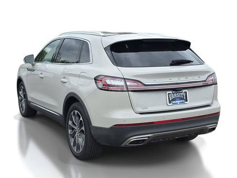 Used 2022 Lincoln Nautilus Reserve w/ Equipment Group 201A AWD/4WD image 3