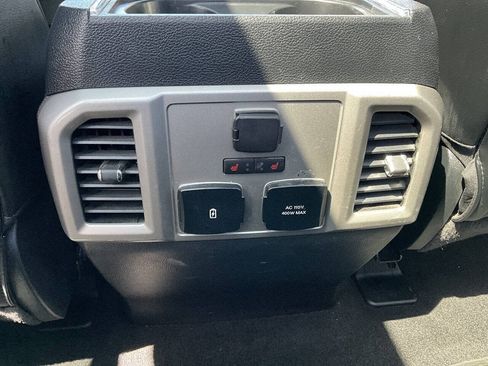 Used 2019 Ford F250 Lariat w/ Lariat Ultimate Package AWD/4WD image 31