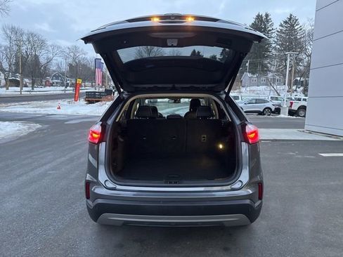 Certified 2022 Ford Edge SEL w/ Convenience Package image 9