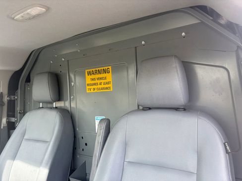 Used 2018 Ford Transit 150 130 Low Roof w/ Exterior Upgrade Package RWD image 13