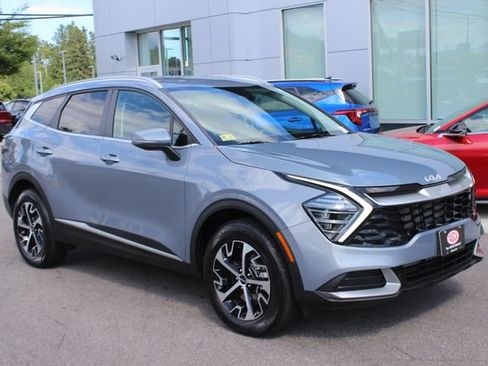 Used 2024 Kia Sportage EX AWD/4WD image 1