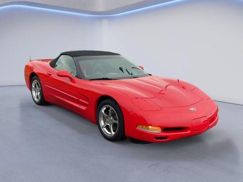 Used 2003 Chevrolet Corvette Convertible w/ Preferred Equipment Group1 RWD image 8