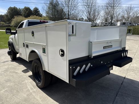 New 2026 RAM 4500 Tradesman AWD/4WD image 5