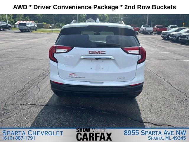 Used 2024 GMC Terrain SLE w/ Driver Convenience Package AWD/4WD image 4