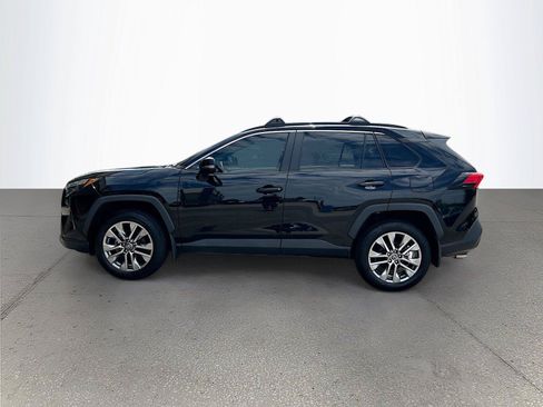 Used 2024 Toyota RAV4 XLE Premium FWD image 7